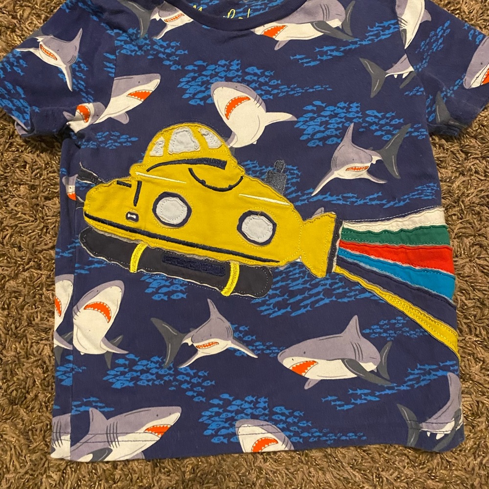 Mini Boden Shark and yellow submarine shirt